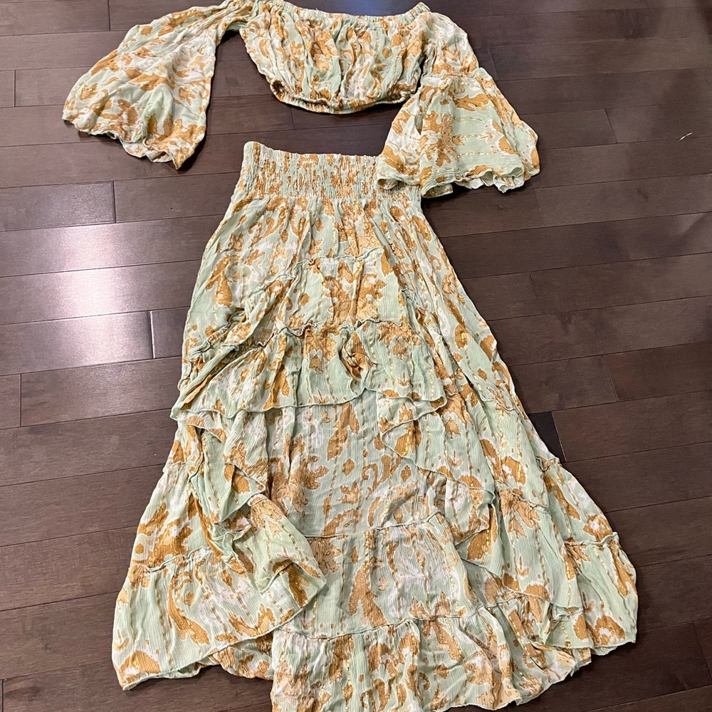 Two piece green and gold set